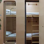 Antihostel Forrest Vandrarhem