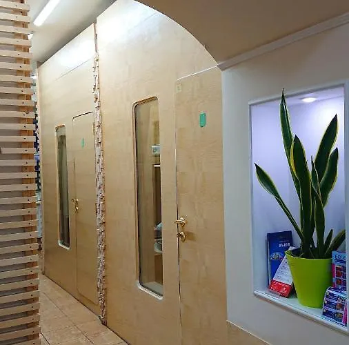 Antihostel Forrest Хостел *