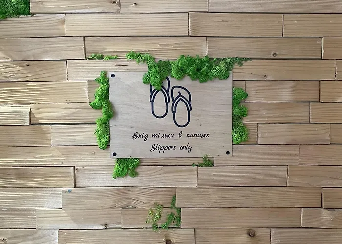 Antihostel Forrest *